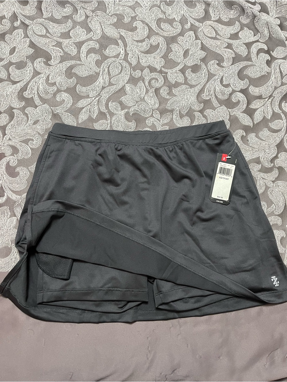 Women’s Pink and Grey Athletic Set - Picture 4 of 7